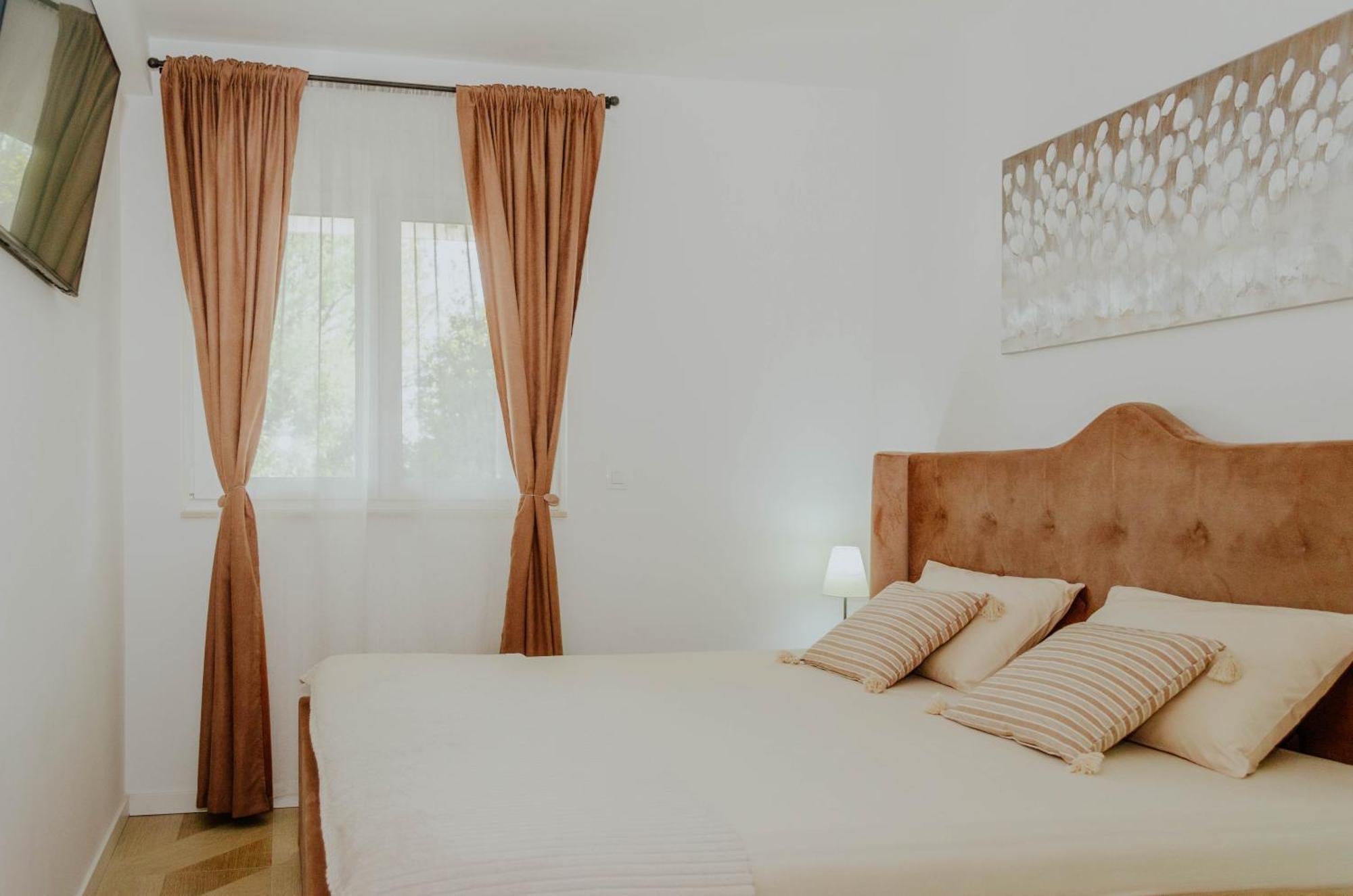 La Dolce Vita Apartment Traù Esterno foto